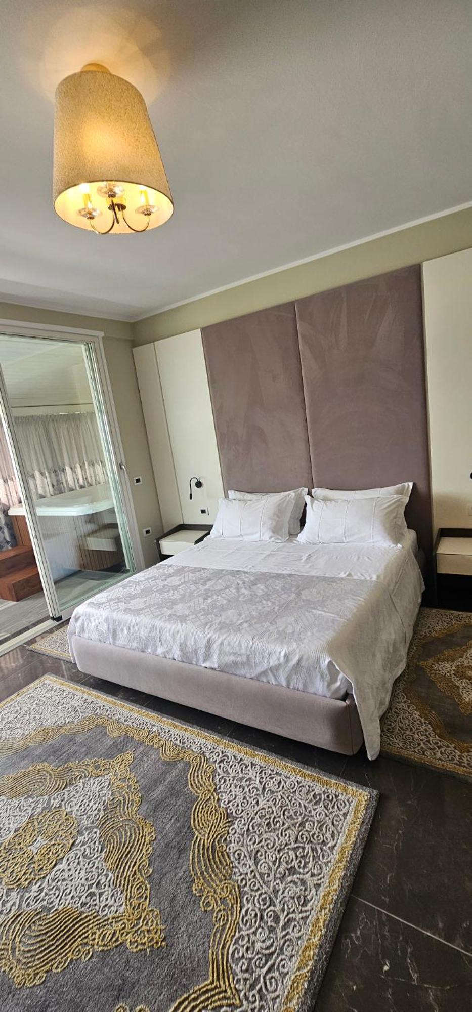 Hotel Pirro Vlorë Pokoj fotografie